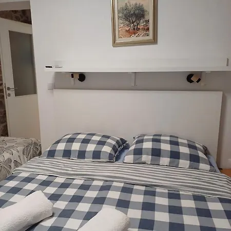 Kale Apartman Sibenik
