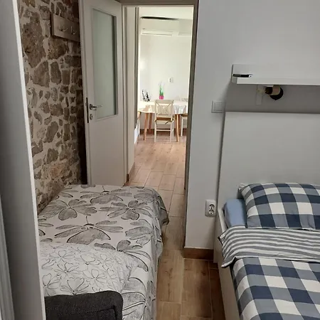 Kale Apartman Sibenik